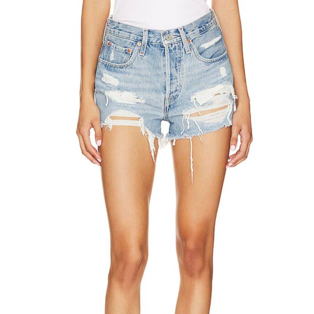 NWT's  Levi's 501 Original Short 29 (Color: Camp Point)